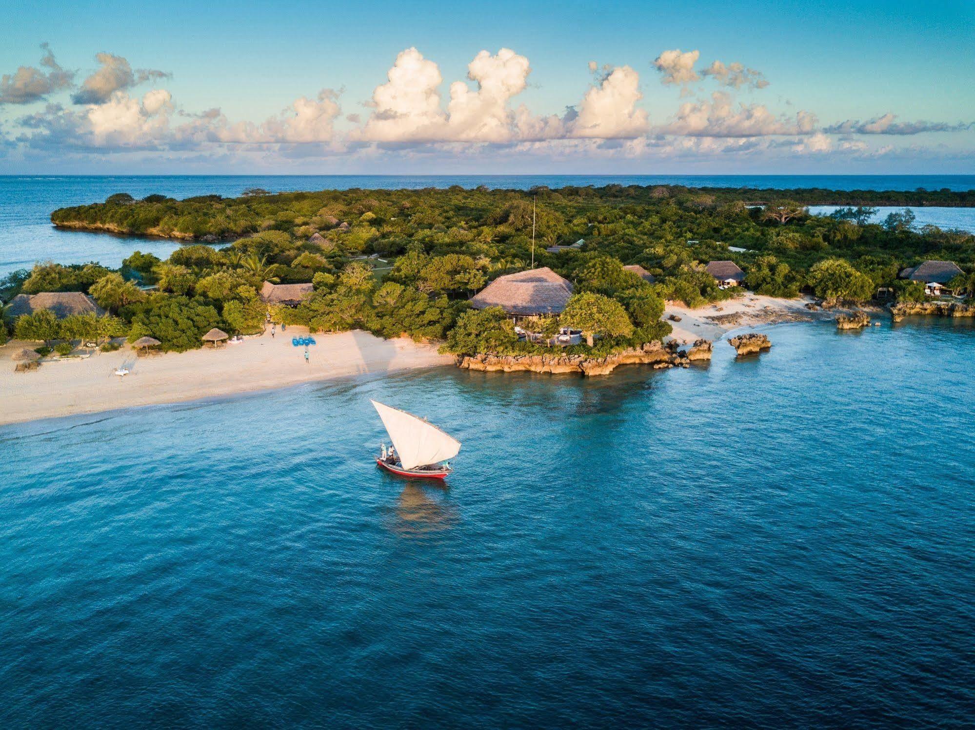 Azura Quilalea Island Hotell Exteriör bild